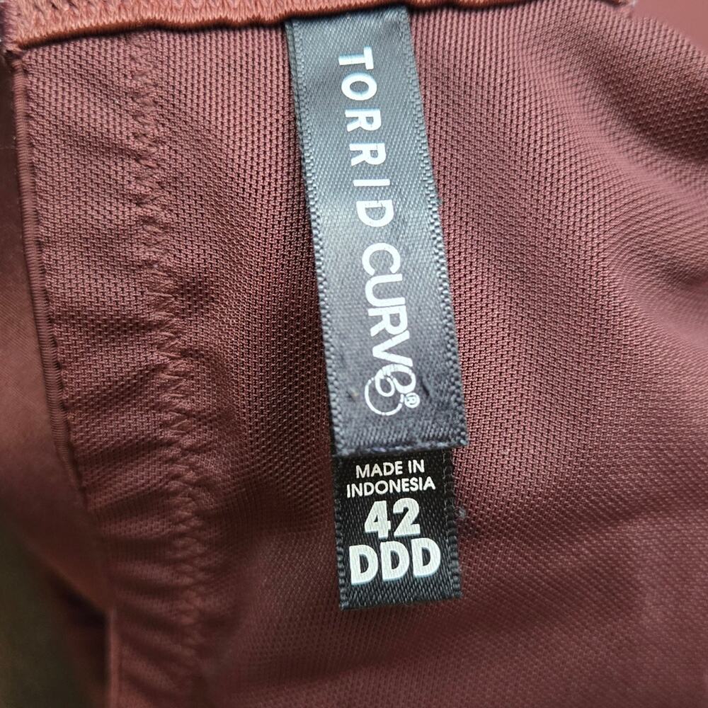 Torrid Curve 360 Back Smoothing Lightly Lined T-S… - image 4